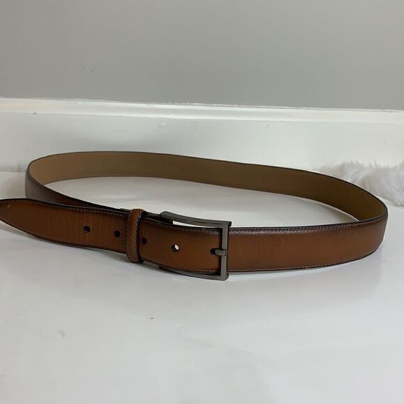 Dockers brown stitched genuine leather belt, size 38. - Picture 1 of 10